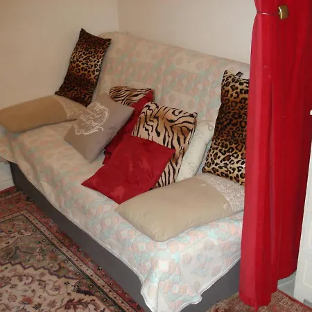 Magnifique Studio Equipe, Tres Calme,centre De Paris, Proche Vincennes Et Porte Doree 12 Apartment Paris